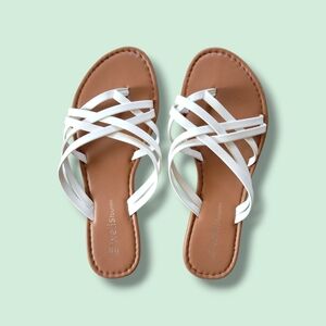 Wells Fountn | NWOT White/Tan Strappy Summer Sandals (US 7.5)
